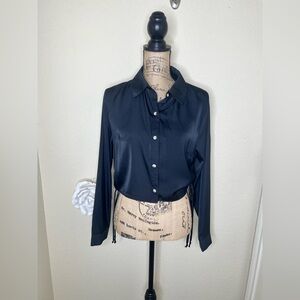 NTM Esteem Satin Button Down Crop Top Ruched Tie Sides Collared Black Size Large